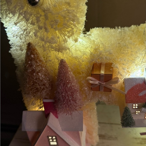 Anthropologie Festive Sisal Light Up Diorama